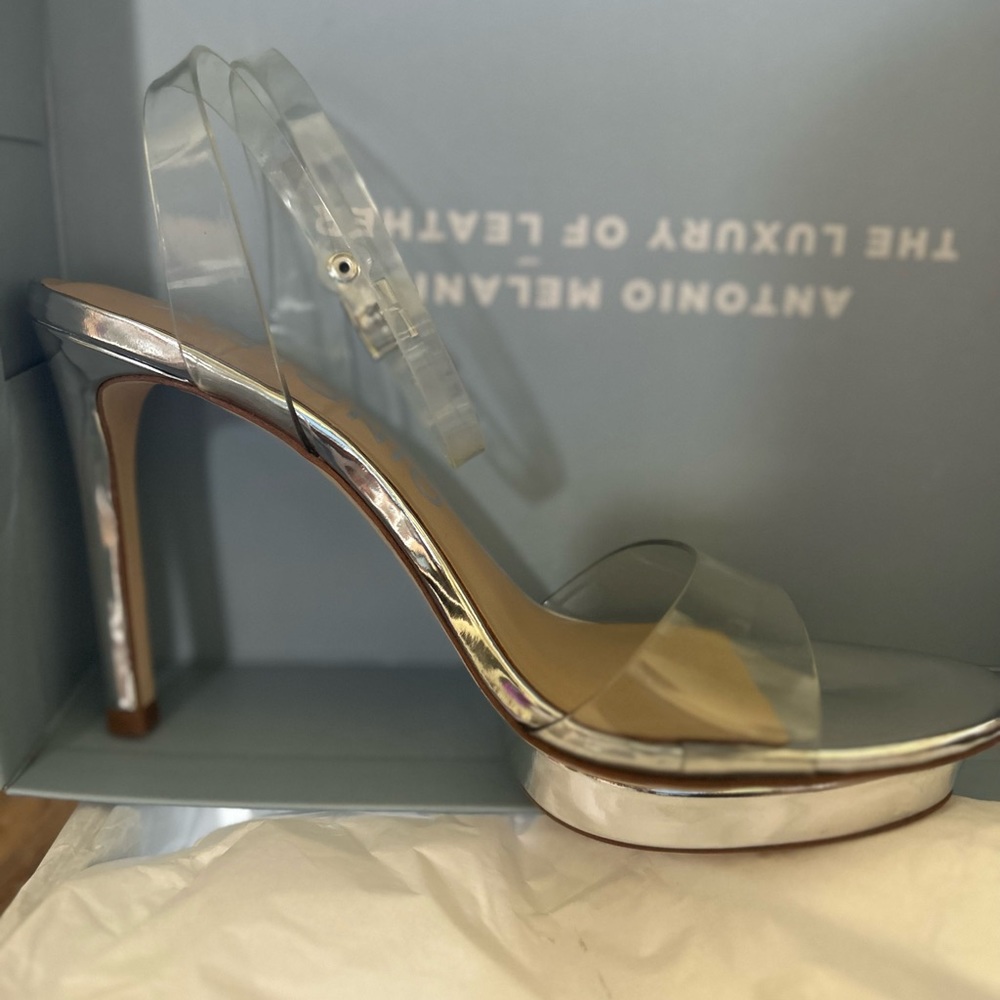 Antonio Melani Kat Silver and Vinyl Clear Platform Heels Size 8 NEW